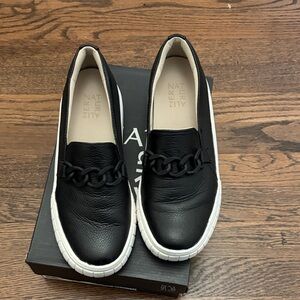 Naturalizer Daphne Platform Sneaker Size 8W